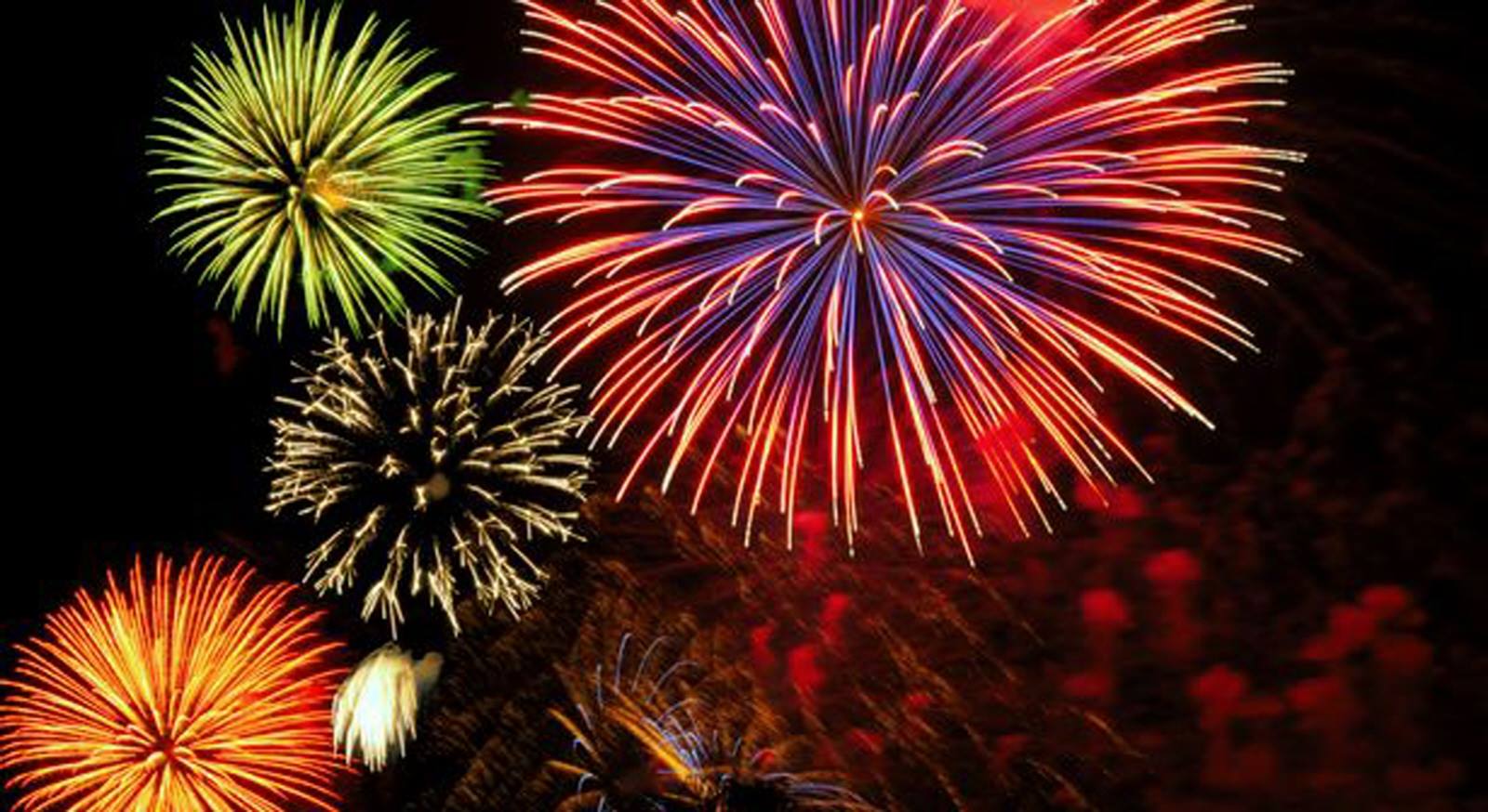 Feu d'artifice Ville de SaintJeand'Angély